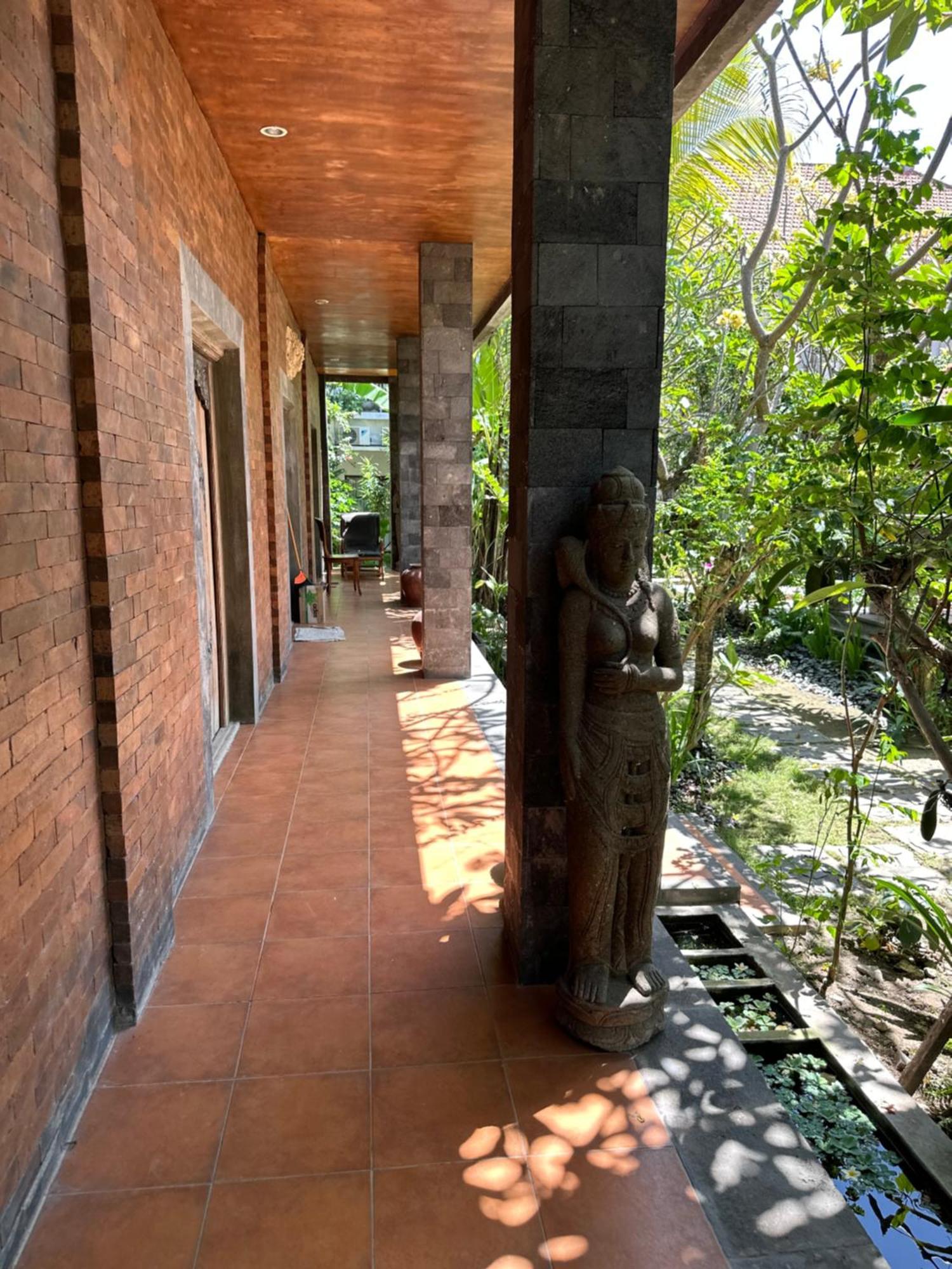 Diuma Residence Yoga Meditation Retreat And Healing Center Sanur Εξωτερικό φωτογραφία
