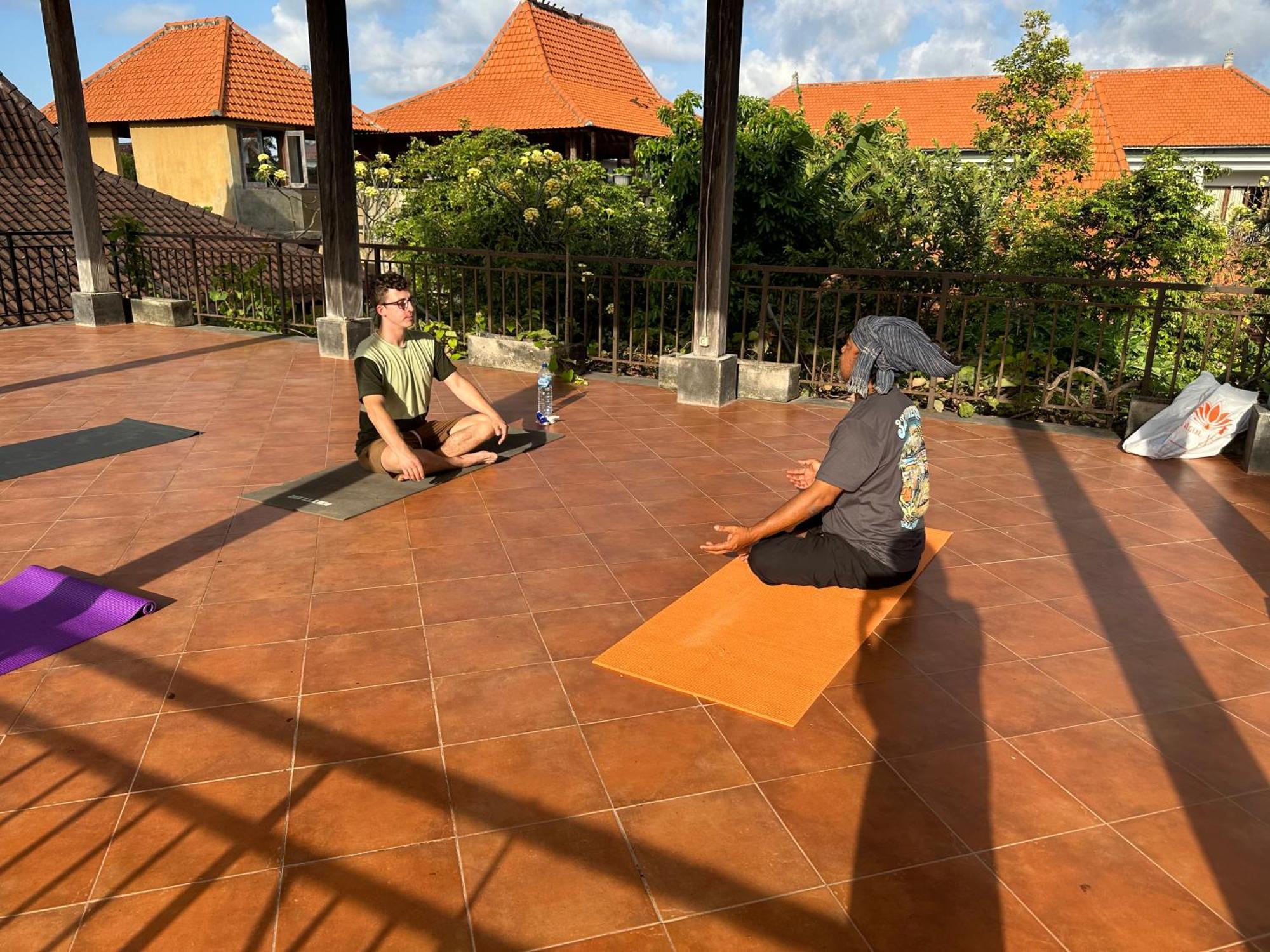 Diuma Residence Yoga Meditation Retreat And Healing Center Sanur Εξωτερικό φωτογραφία